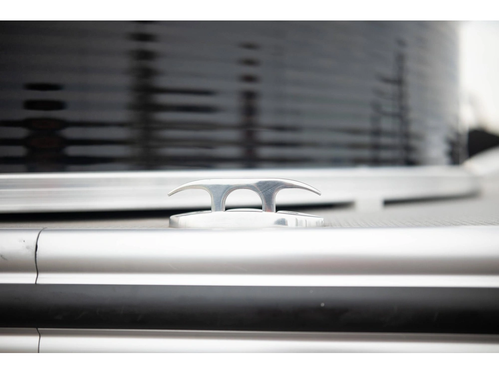 2023 Lowe Boats Ultra Cruise 200 alt