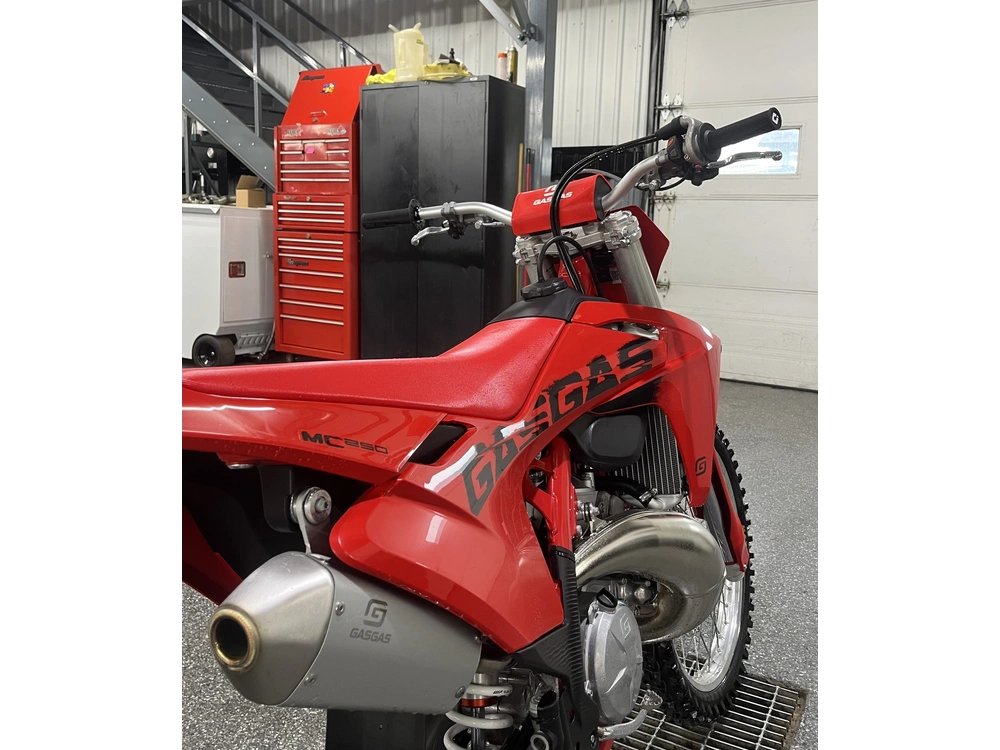 Gasgas Mc 250 2025 alt