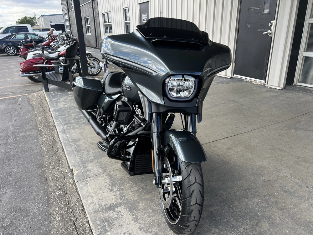 2025 Harley-davidson Street Glide alt