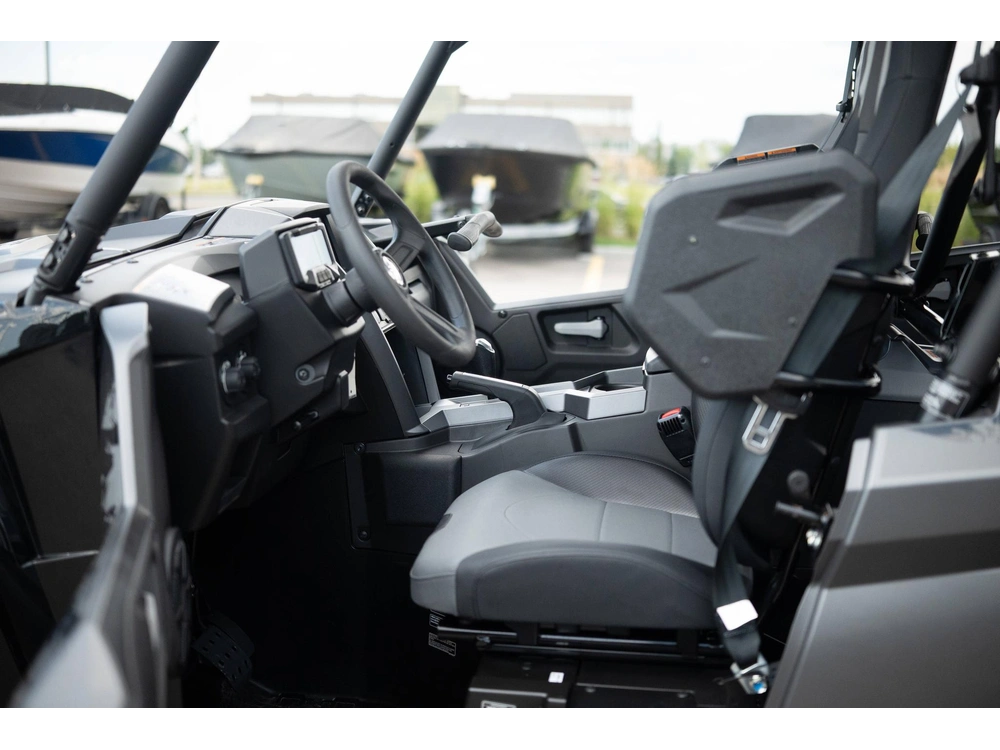 2025 Yamaha Wolverine Rmax4 1000 alt