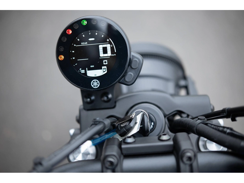 2024 Yamaha Xsr700 alt