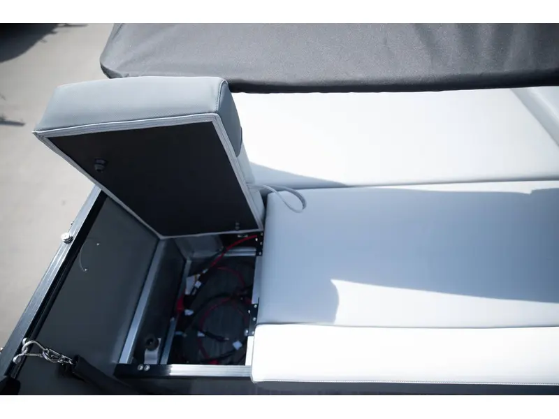 Legend VETTA LEVATA 23 CRL 2025