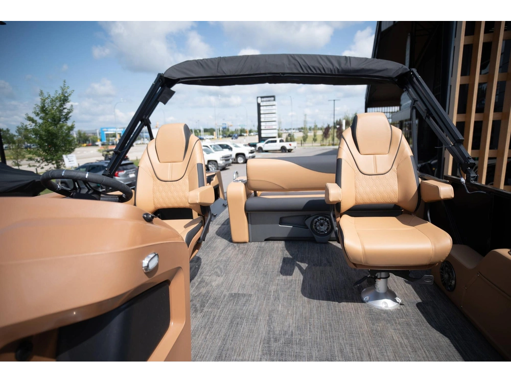 2025 Legend Vetta Kuuma 23 Crl alt