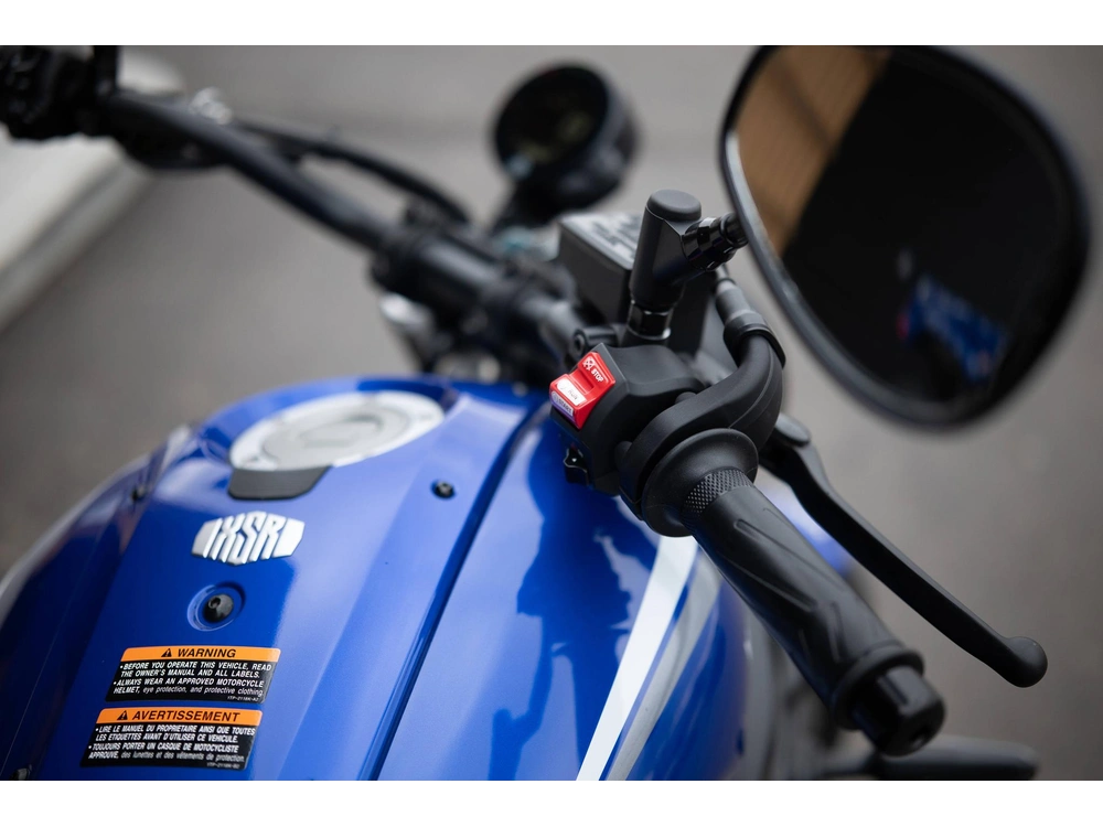 2024 Yamaha Xsr700 alt