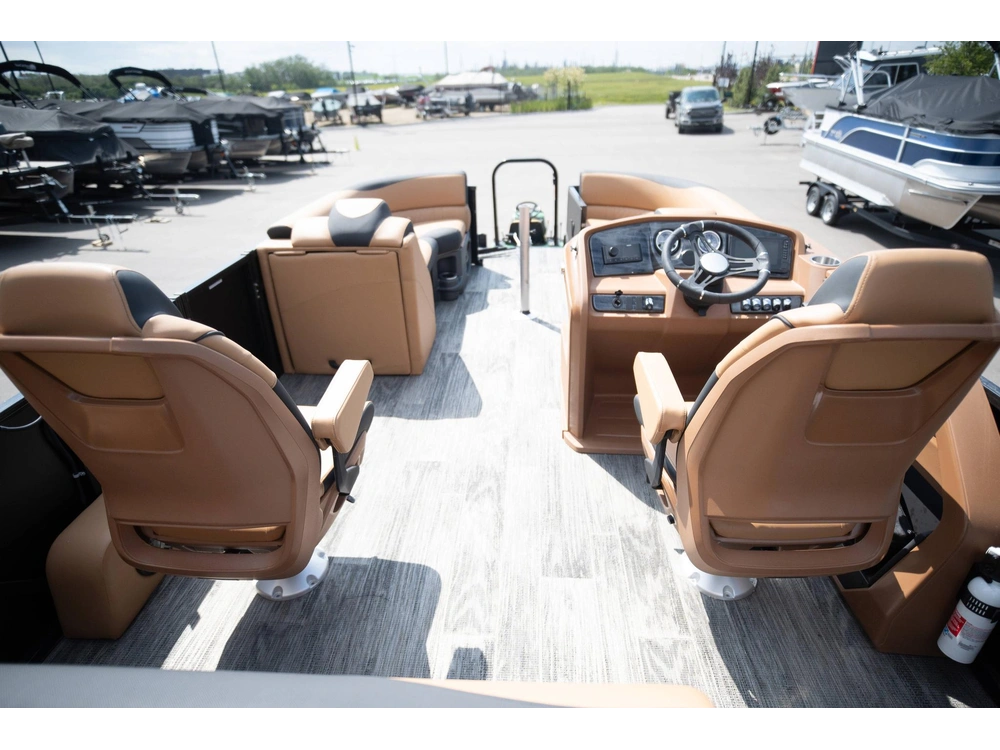 2025 Legend Vetta Kuuma 23 Crl alt