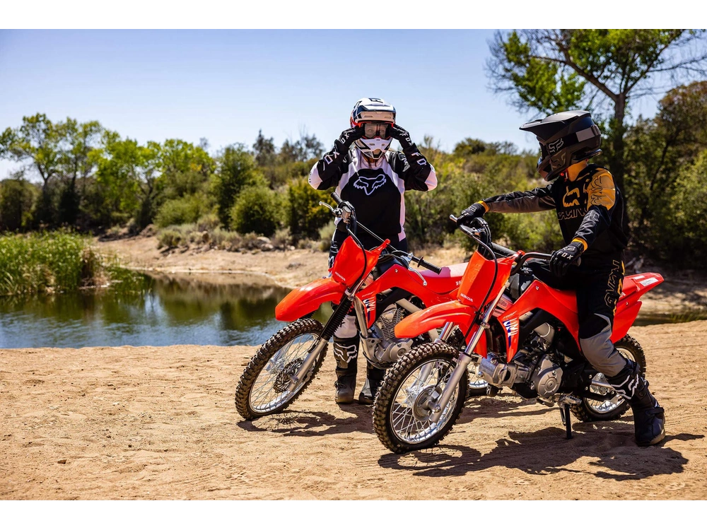 Honda Crf125fb 2026 alt