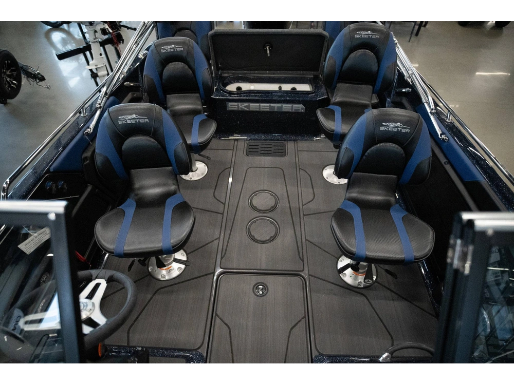 2025 Skeeter Products Solera 189 alt