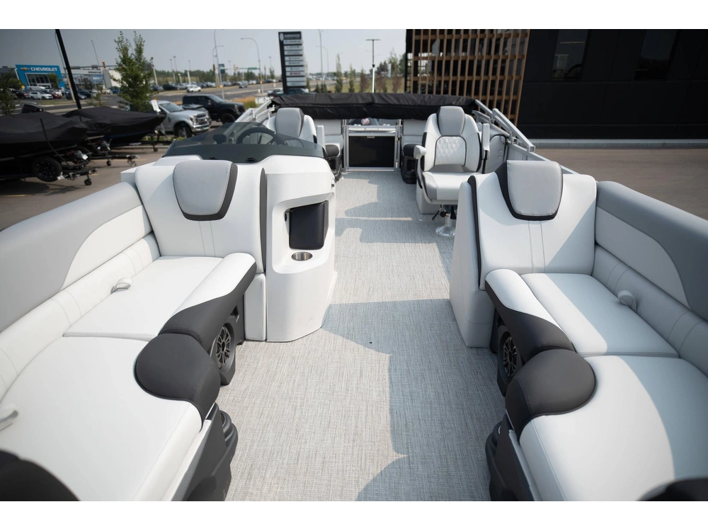 2025 Legend Q-series 23 Ql alt