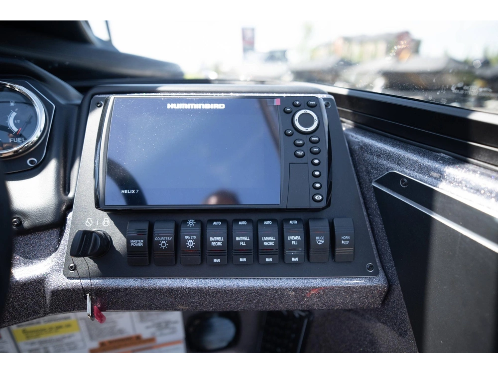 2025 Skeeter Products Solera 189 alt