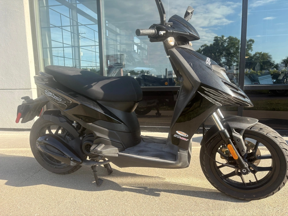 2019 Piaggio Typhoon 50 4550 alt