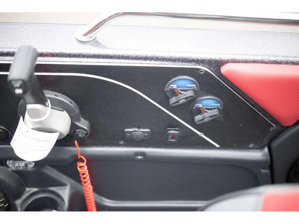 2024 Skeeter Products Solera 189 alt