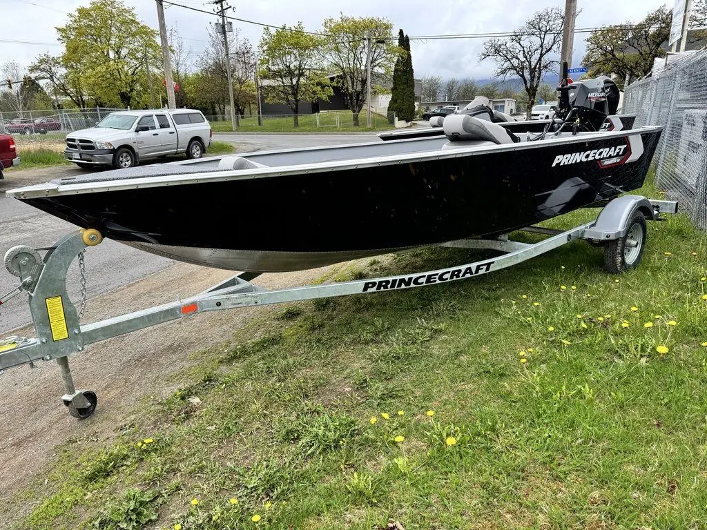 2025 Princecraft Resorter® 160 BT 