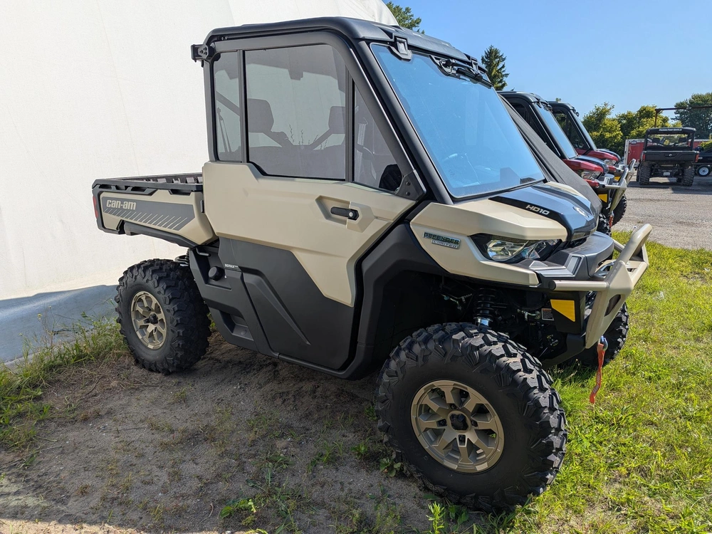 2025 Can-am 2025 Defender Limited Desert Tan alt