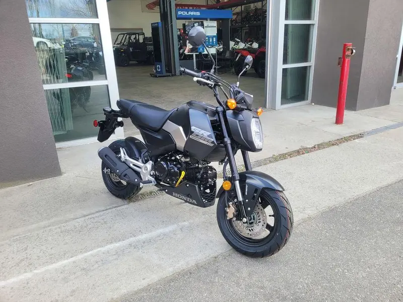 2025 Honda Grom™ thumbnail 3