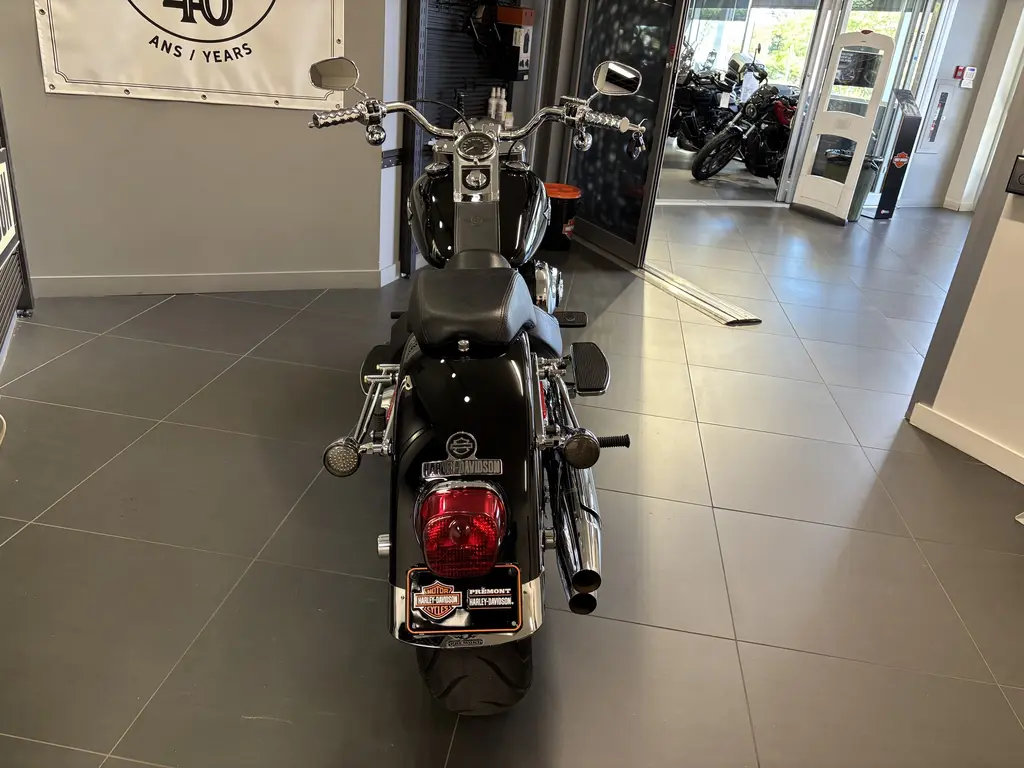 Harley-Davidson SOFTAIL FAT BOY FLSTFFLSTF 2016