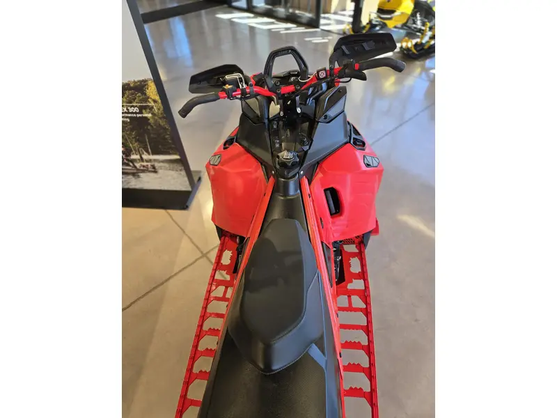 2022 Ski-Doo SM BOON DS 850 S RD LAC 154 2.5PL 22 LYNX