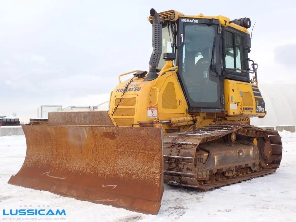 2019 Komatsu D39PX-24