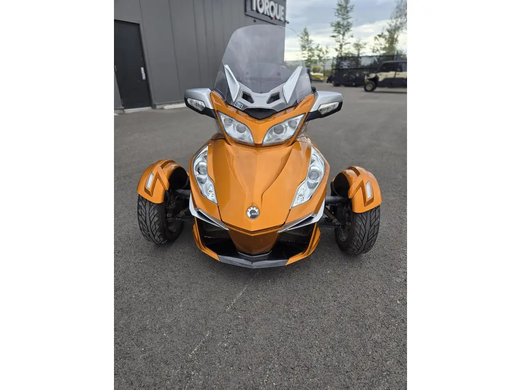2014 Can-Am RD SPYDER RT S 1330 ACE SE6 C 14
