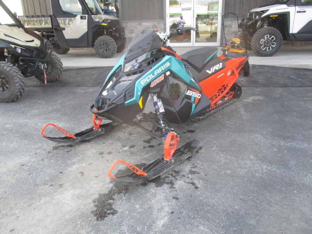 2023 Polaris matryx VR1 850