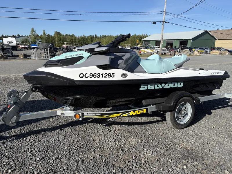 2025 Sea-Doo SEA DOO gtx pro 130 wow !!!! financement disponible.