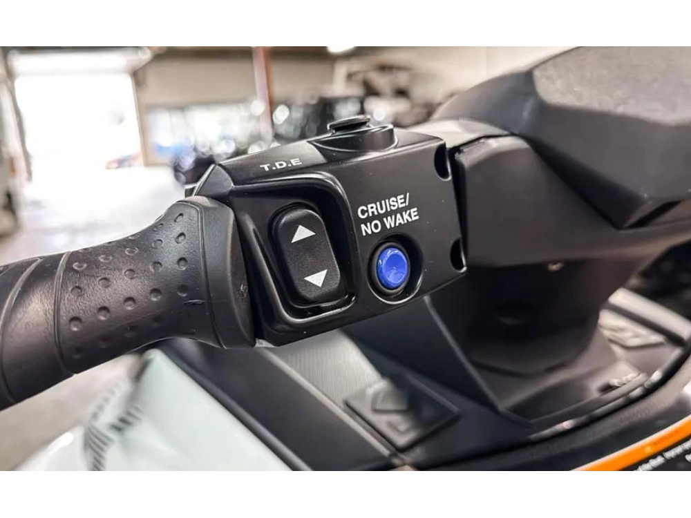 2023 Yamaha Vx Deluxe Audio alt