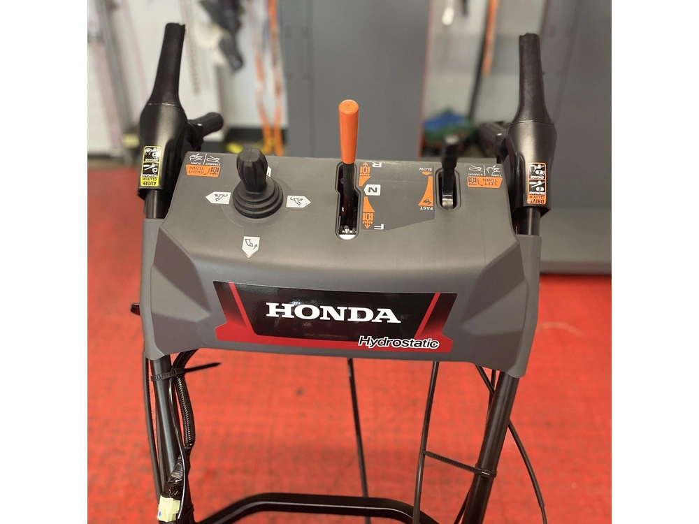 2024 Honda Hss928cw Snowblower alt