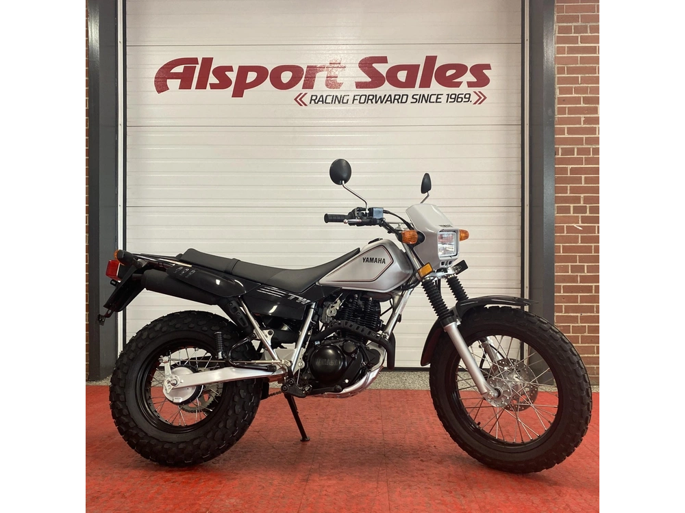 2025 Yamaha Tw200sg alt