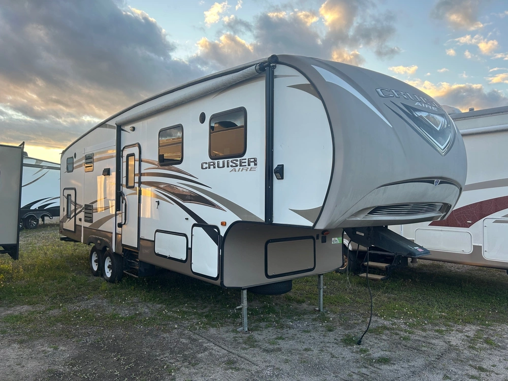 Crossroads Rv Cruiser Cfl30d 2014 alt