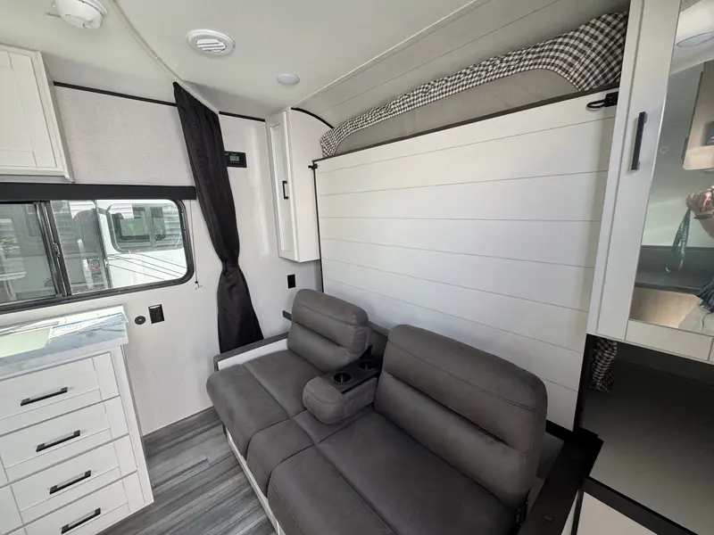 2026 Jayco JAY FLIGHT SLX 211MB