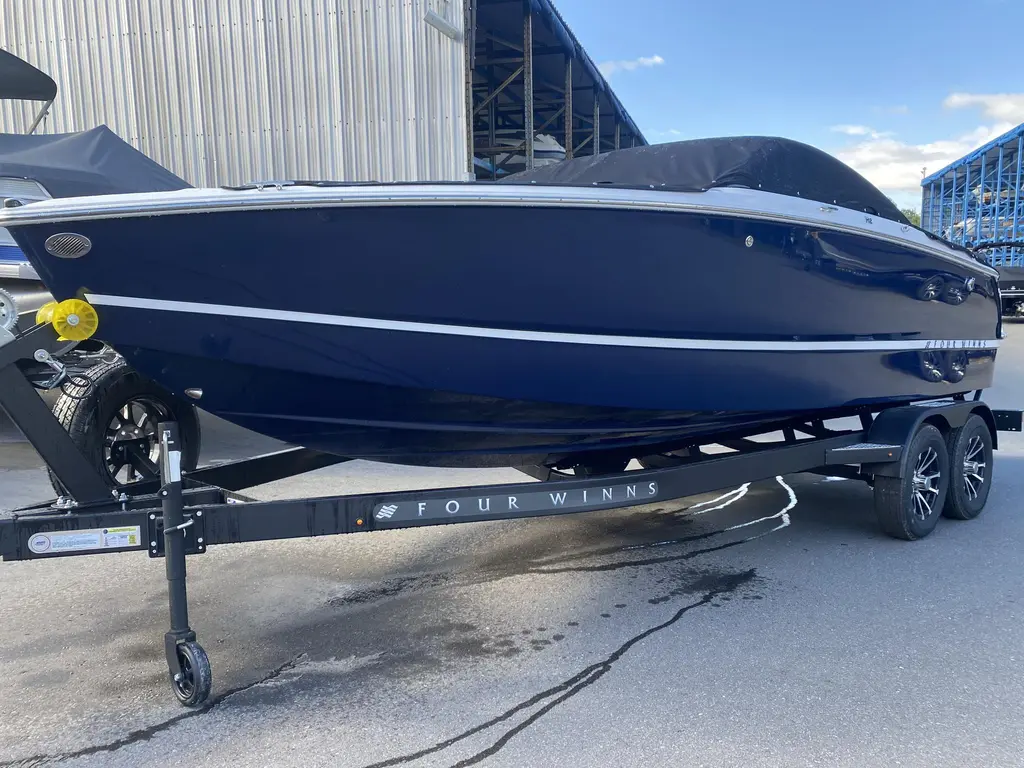 2026 Four Winns H2 FREEDOM MERCRUISER 4.5L