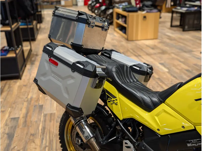 2020 Suzuki V-Strom 1050XA // Champion Yellow thumbnail 10