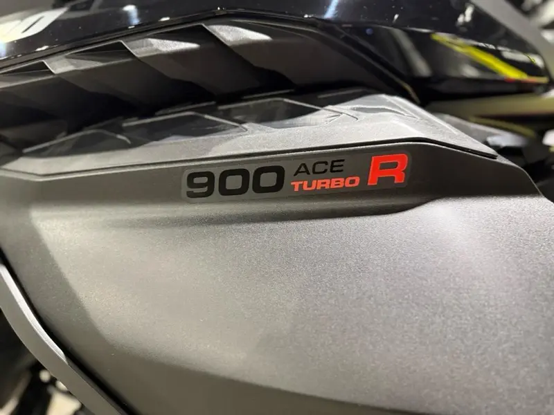 2026 Ski-Doo EXPEDITION XTREME 900 ACE Turbo R Cobra 1.8'' E.S.