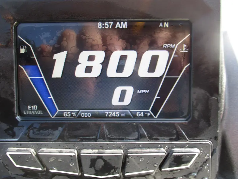 2017 Polaris axys switchback