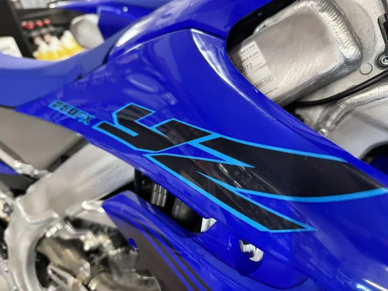 2024 Yamaha YZ250FX thumbnail 5