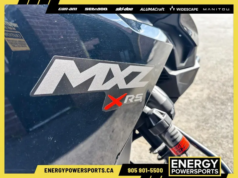 2024 Ski-Doo SM MXZ XRS 850 BK 137 1.5I SAS HUB 24