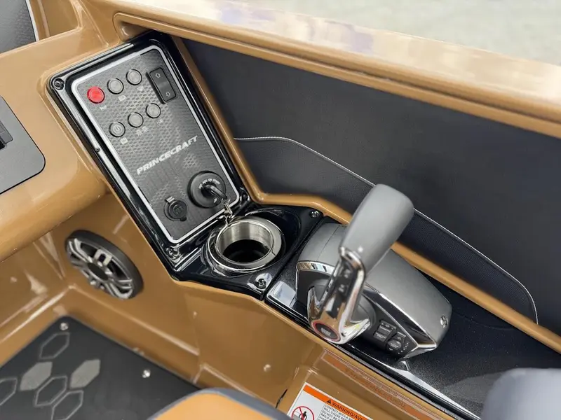 Princecraft Vogue 25 RL 2025