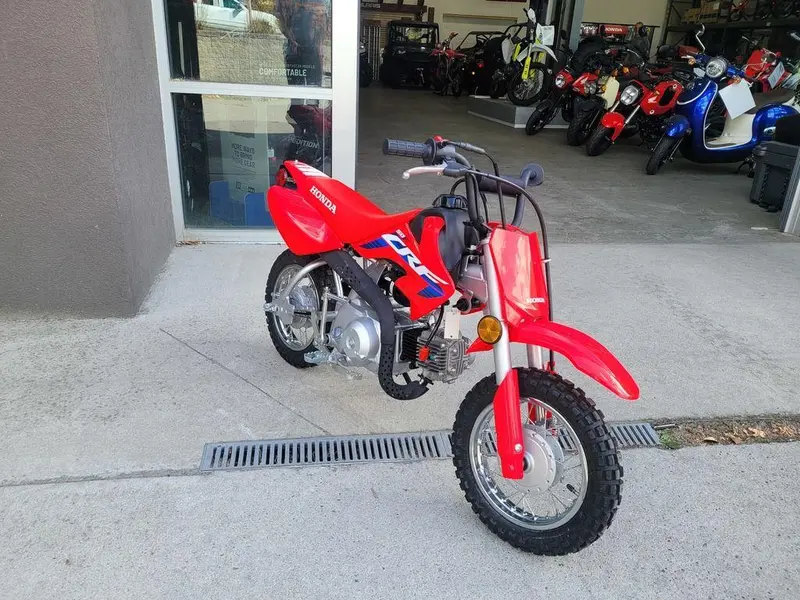 2025 Honda CRF50F thumbnail 3