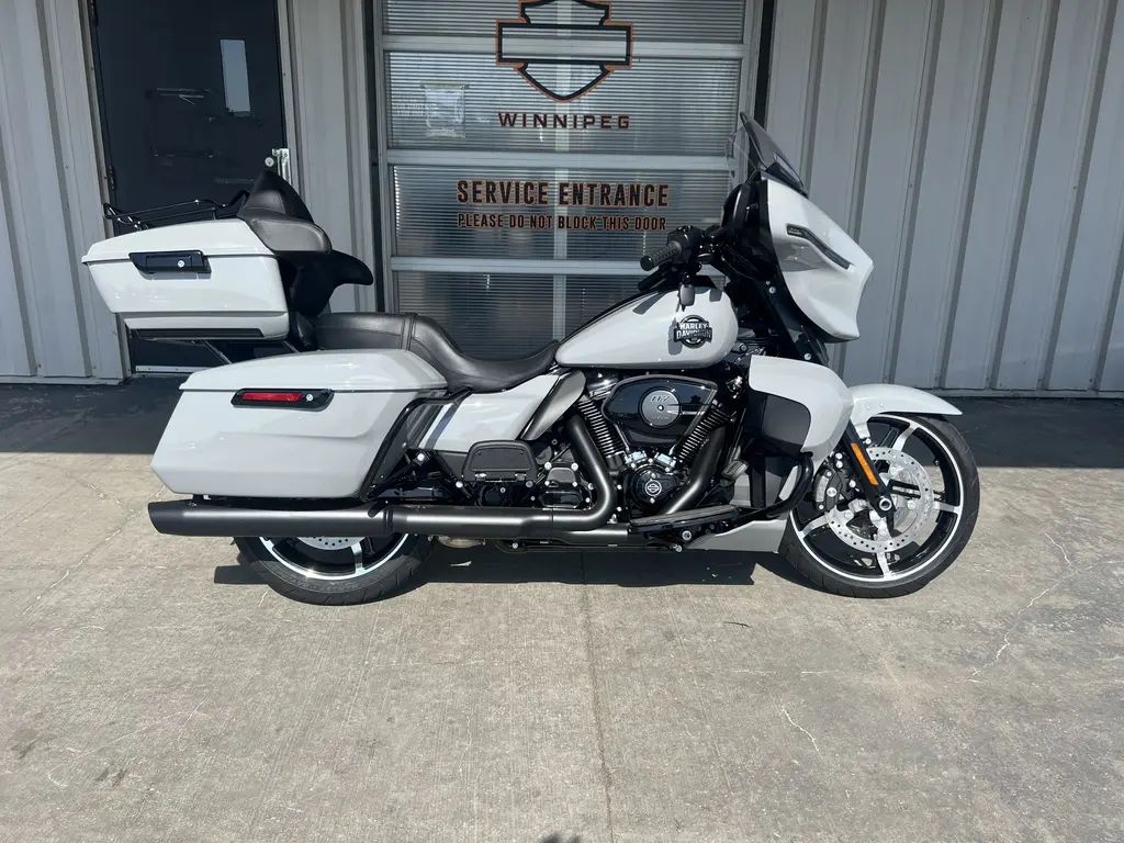 2025 Harley-Davidson STREET GLIDE ULTRA 