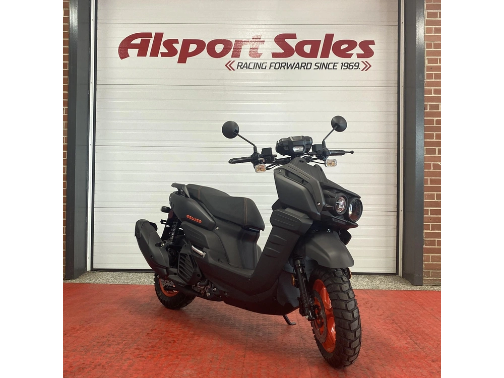 2025 Yamaha Zuma 125 alt