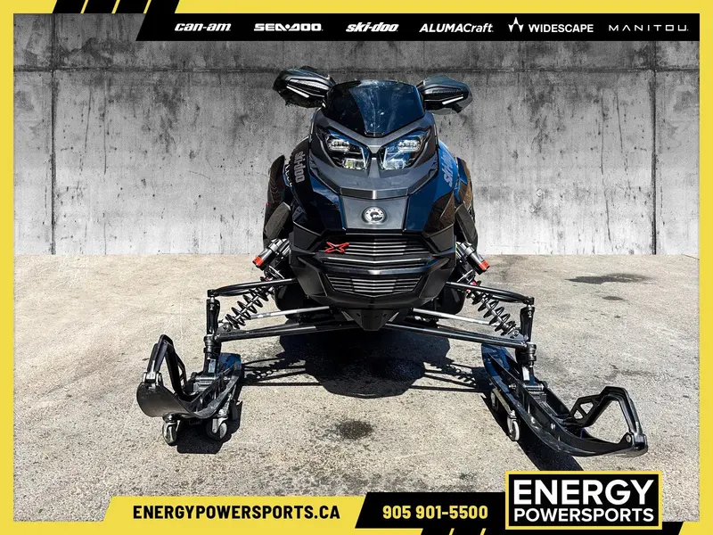 2024 Ski-Doo SM MXZ XRS 850 BK 137 1.5I SAS HUB 24
