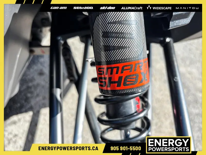 2024 Ski-Doo SM MXZ XRS 850 BK 137 1.5I SAS HUB 24