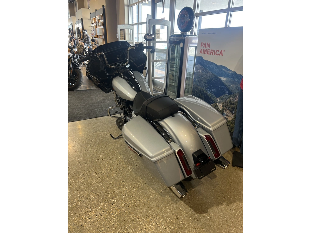 2025 Harley-davidson Road Glide alt