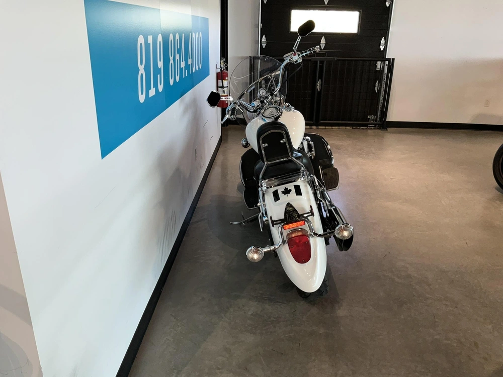 Yamaha Xvs1100 2006 alt