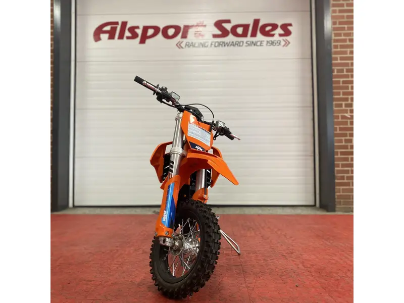 2024 KTM SX-E 3 thumbnail 3