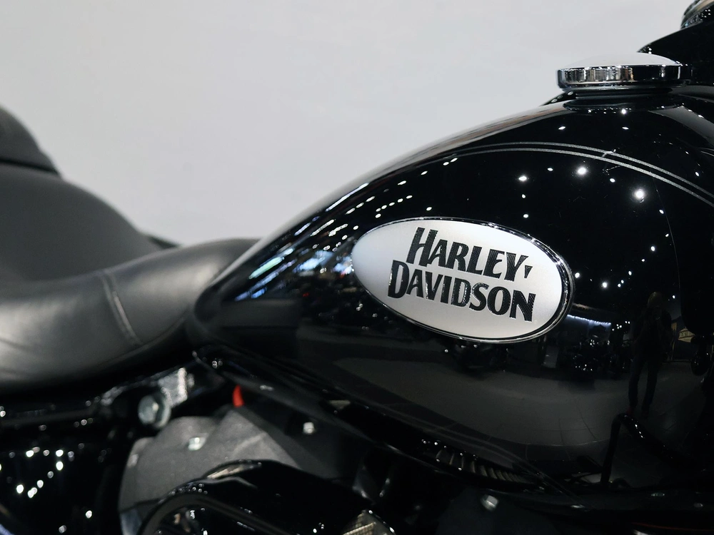 Harley-davidson Heritage Classic Flhcs 2023 alt