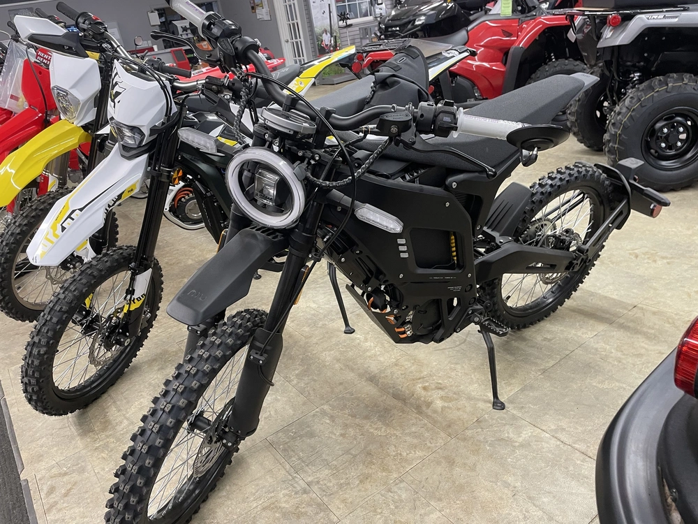 2025 Sur Ron 2025 Nui Xqi3 Street Black alt