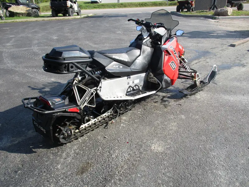 2018 Polaris axys switchback 800