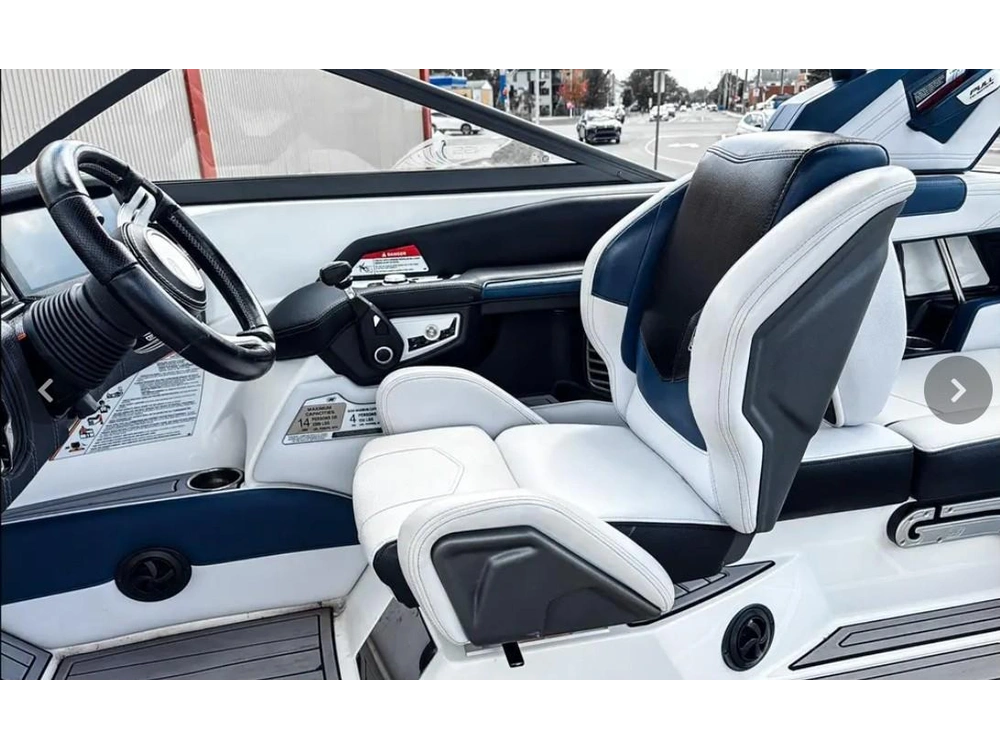 2018 Super Air Nautique G21 alt