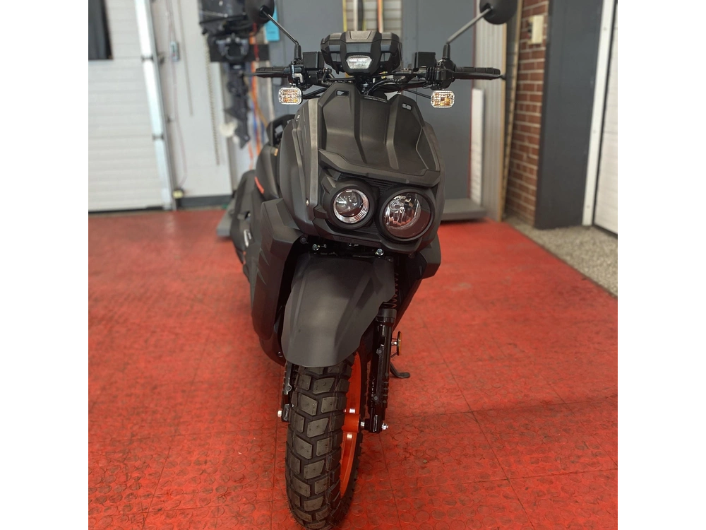 2025 Yamaha Zuma 125 alt