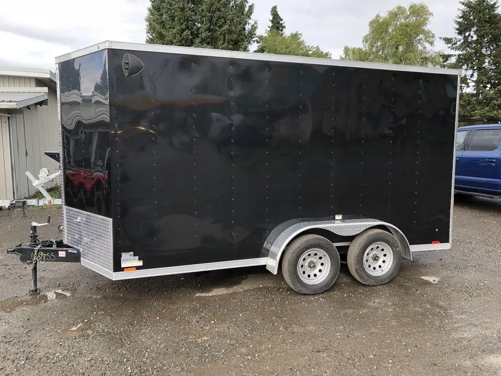 2023 PJ Trailers ENCLOSED Cargo 
